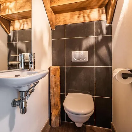 Tiama 1850 - By Emerald Апартаменти