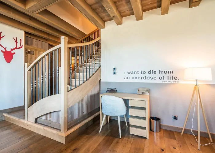 Tiama 1850 - By Emerald *