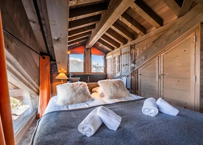 Tiama 1850 - By Emerald *