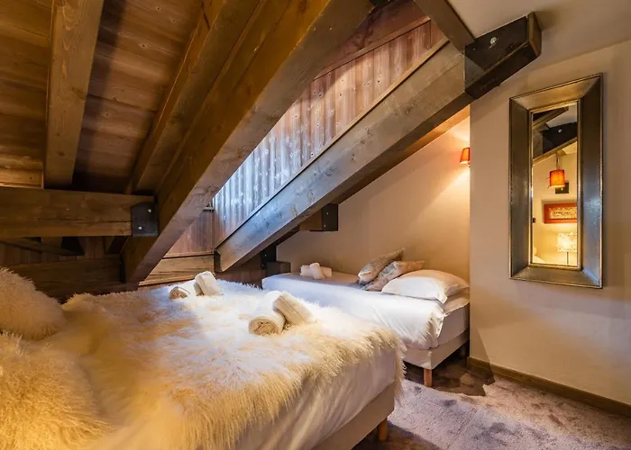 Tiama 1850 - By Emerald *